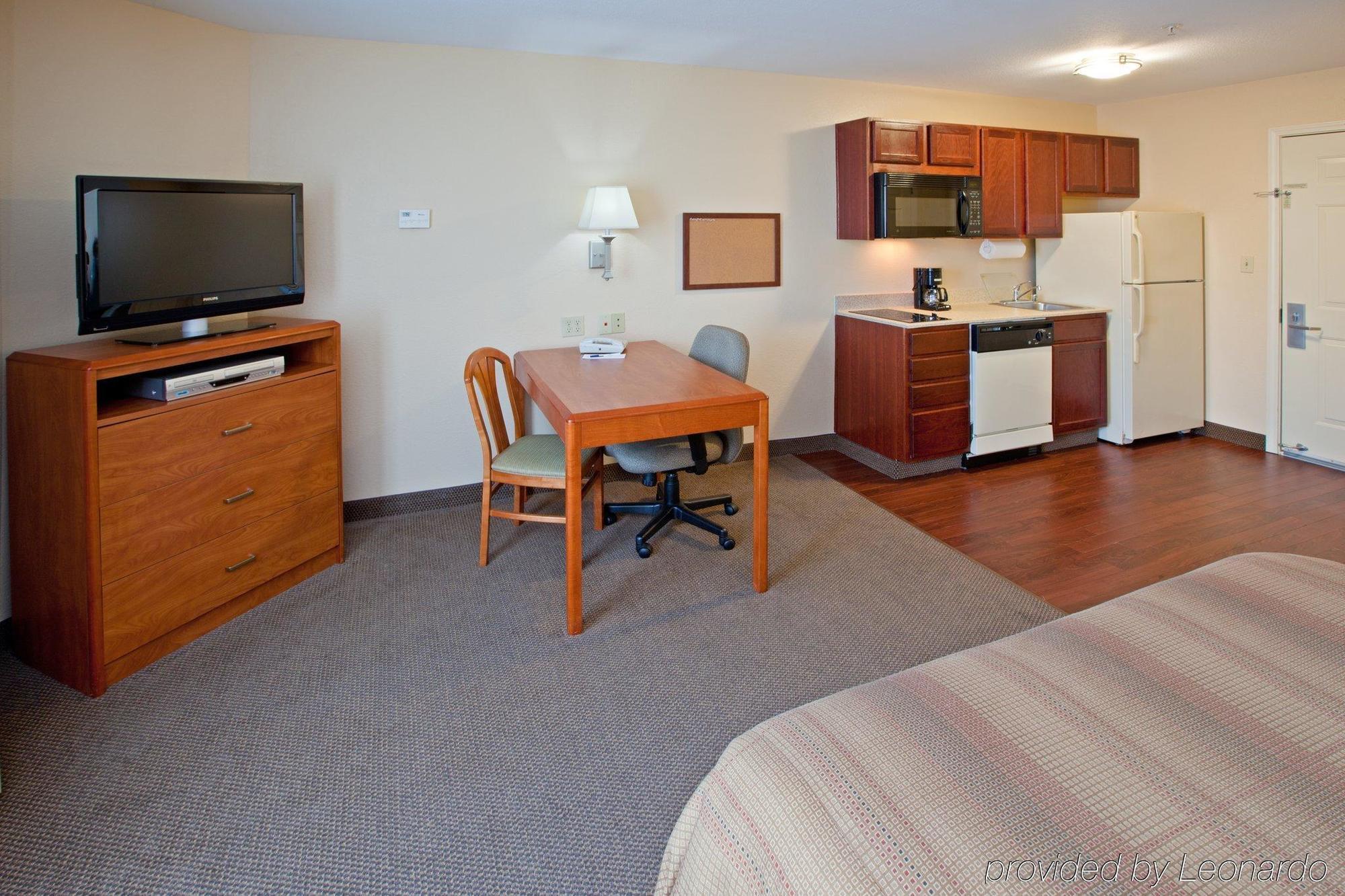 Candlewood Suites Louisville Airport, An Ihg Hotel Room photo